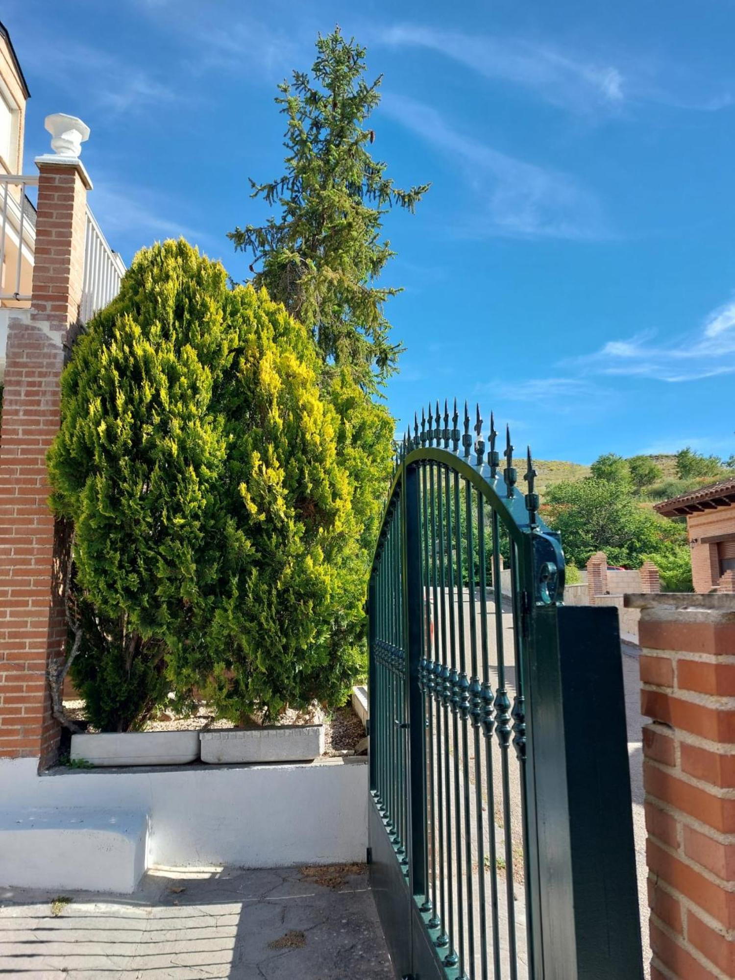 Casa Rural El Raso Almoguera 外观 照片